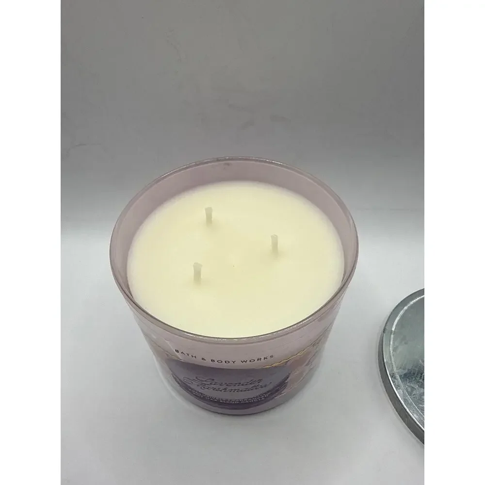 Bath & Body Works Lavender Marshmallow 3-Wick Candle New 14.5 oz Spring